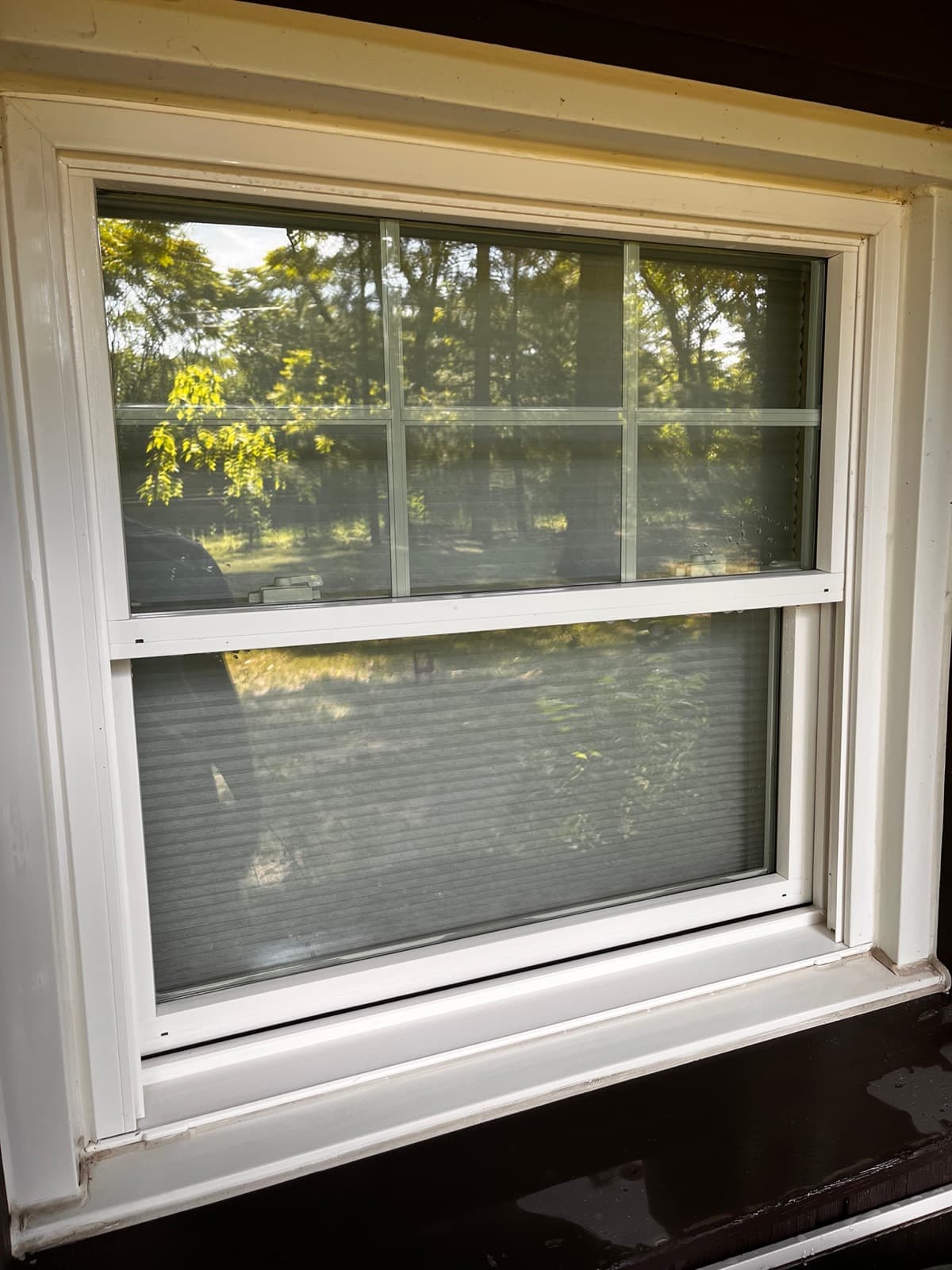 Clean window after GQ service