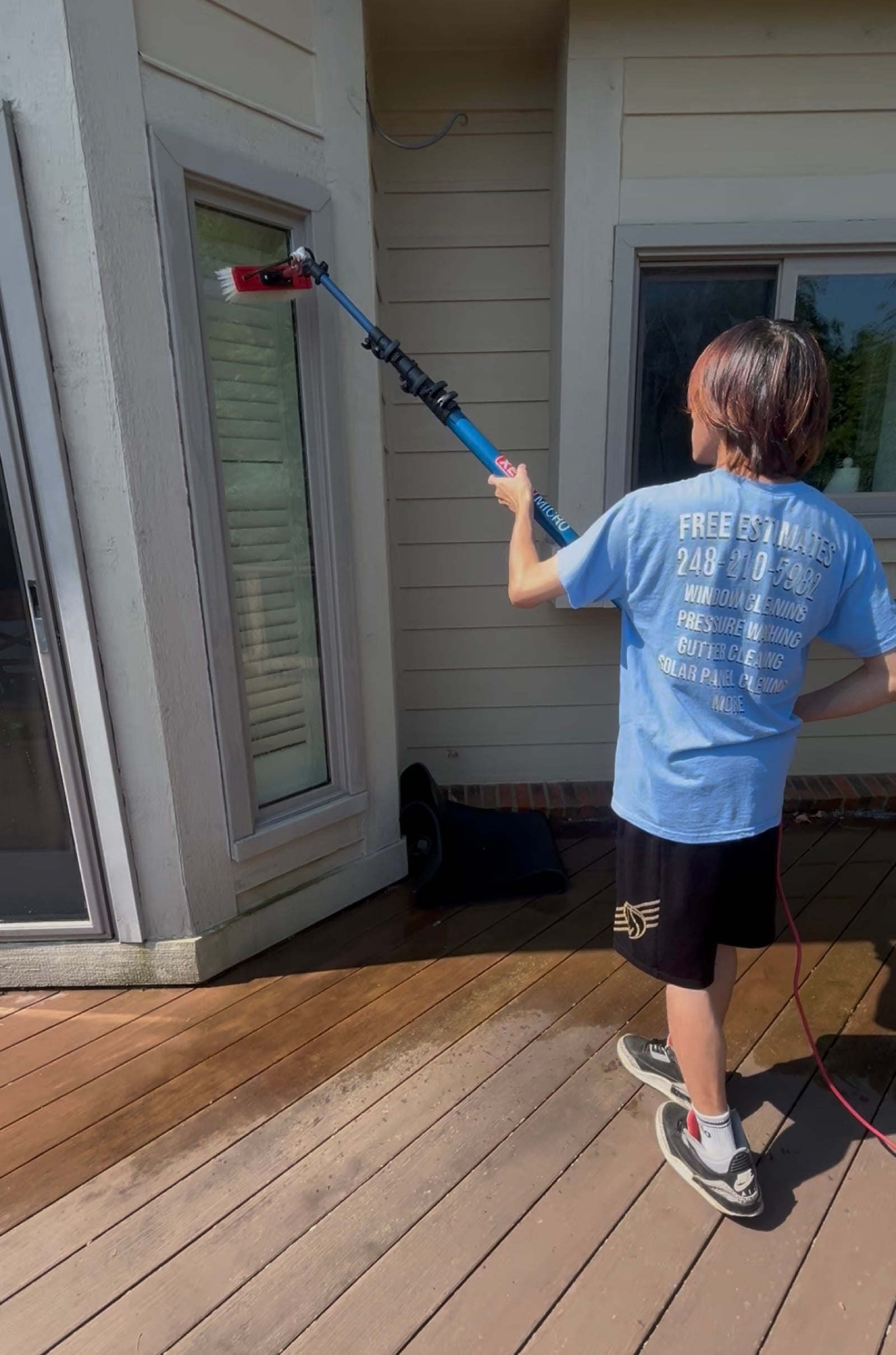 GQ Exterior Cleaning crew working in Royal Oak, MI